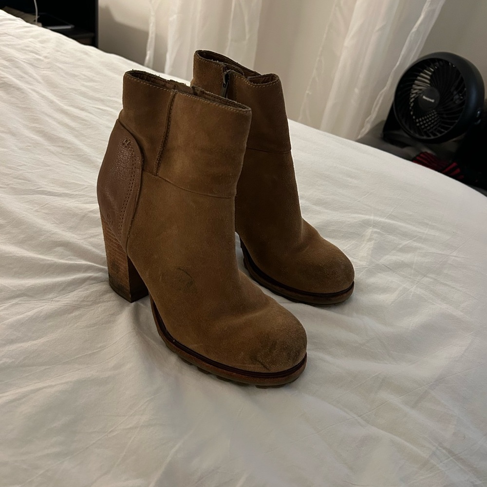 Sam Edelman Heeled Booties - Size 8.5